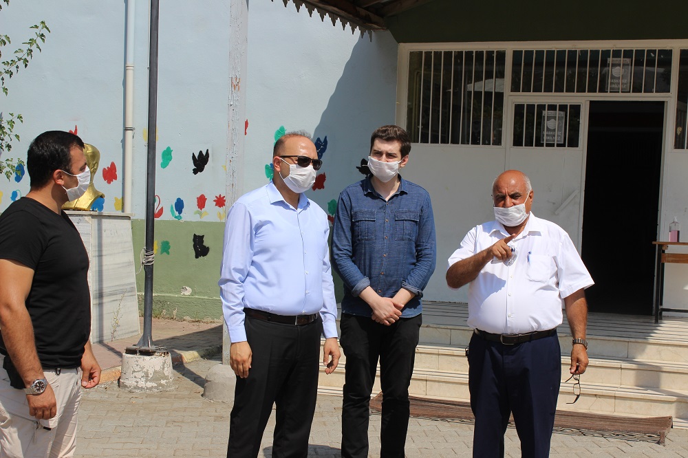 Kaymakam/Belediye Başkan V.Lütfullah GÖKTAŞ,  Abdulcabbar Parin ilkokulu ziyaretinde bulundu.